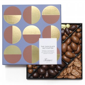 Nola egin kartoizko kaxa bat estalkiarekin (1)