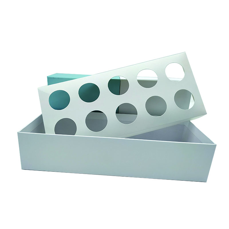 Рождествоға арналған ең жақсы шоколад қораптары