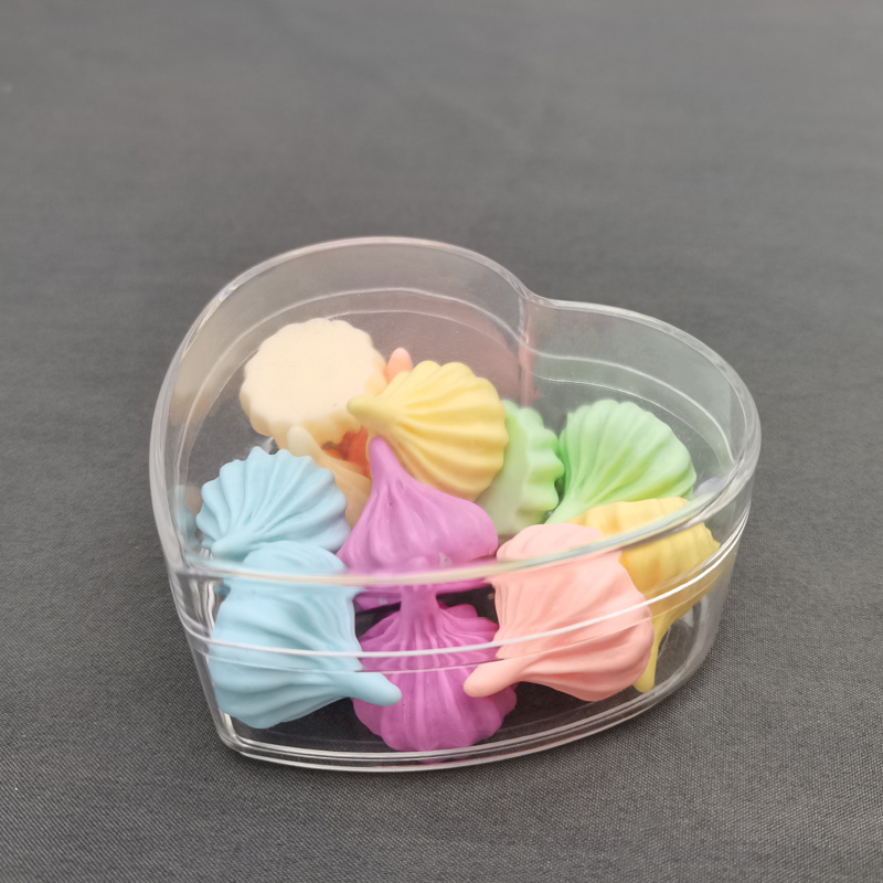 Akrilna kutija za slatkiše u obliku srca